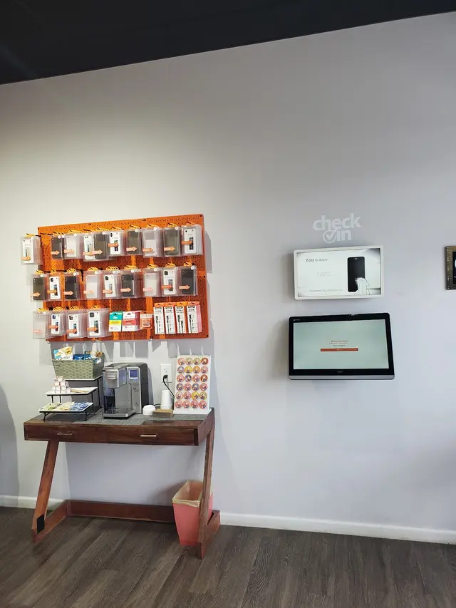  PhoneAxiom Express Device Repair - Lynchburg — customer photo 5