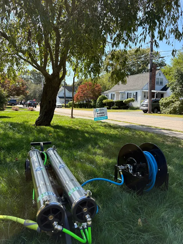 Eclipse Window Cleaning — photo from the business 12