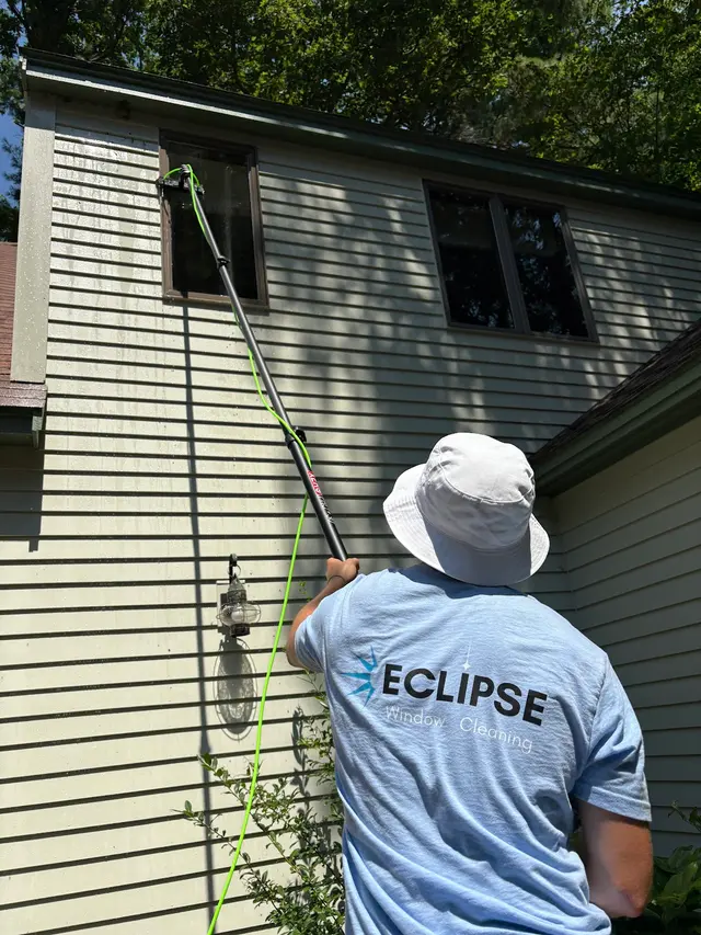 Eclipse Window Cleaning — photo from the business 4